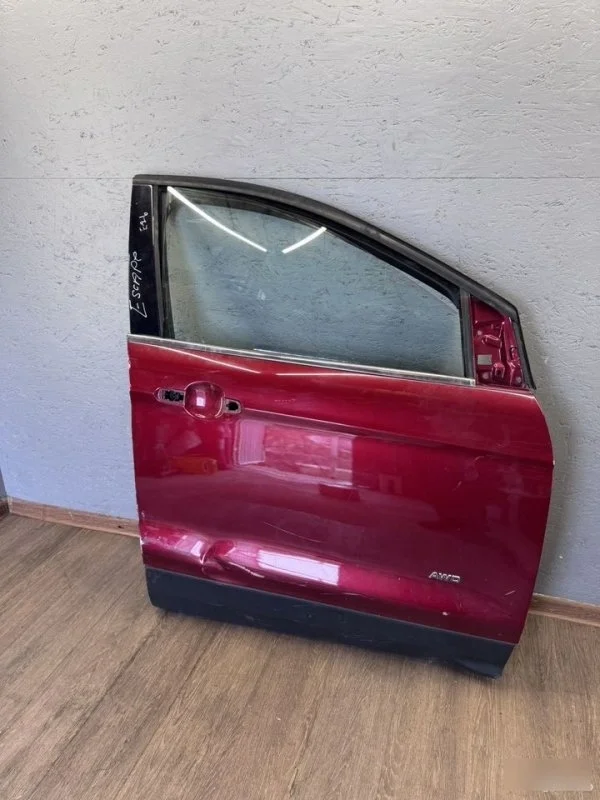 Дверь Ford Kuga 2