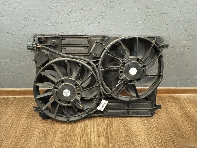 Вентилятор охлаждения Ford Focus 3