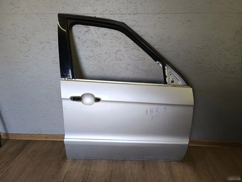 Дверь Ford Galaxy 2006