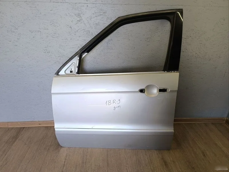 Дверь Ford Galaxy 2006