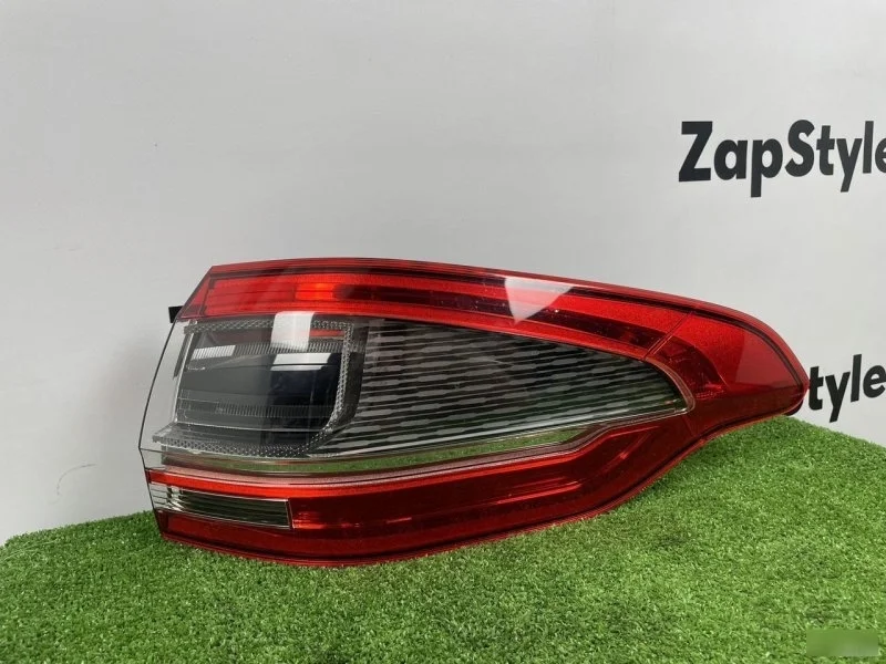 Фонарь Ford S-Max 2010-2015