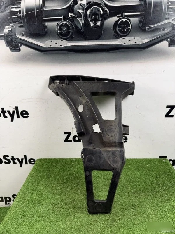 Кронштейн бампера Ford Transit 201