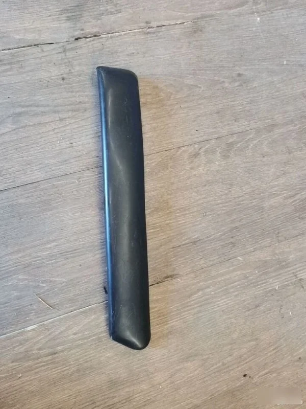 Ресничка молдинг Ford Focus 2