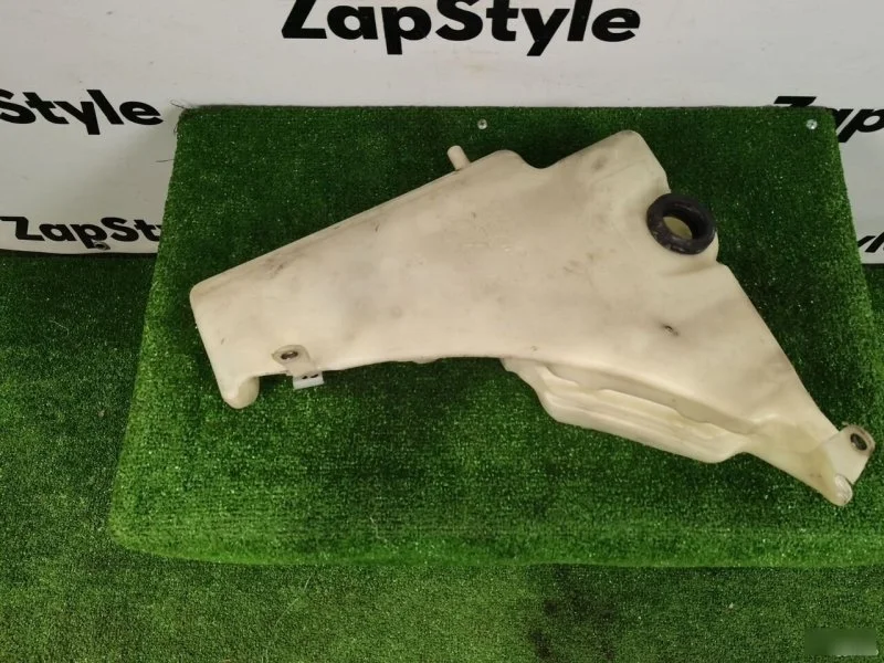 Бачок омывателя Audi A4 B8