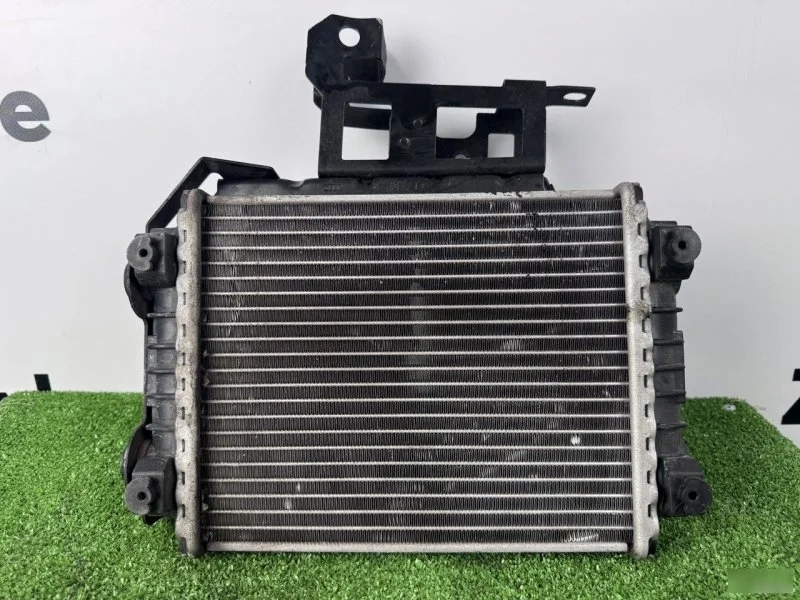 Радиатор дополнительный Audi A7 C7