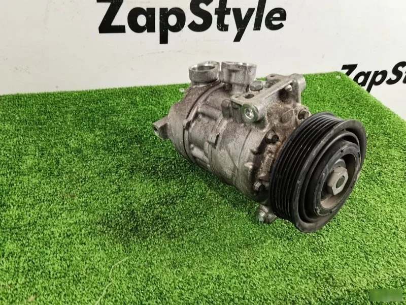 Компрессор кондиционера Audi Q5