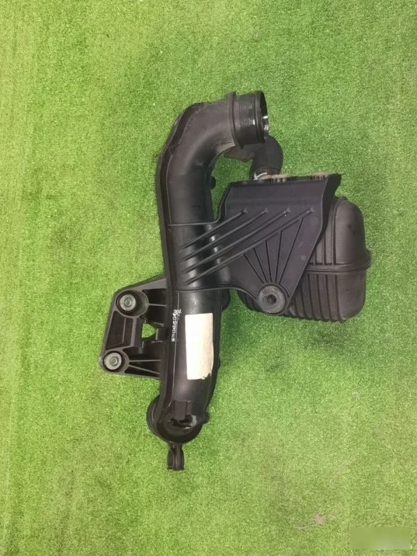 Патрубок интеркулера Audi Q5