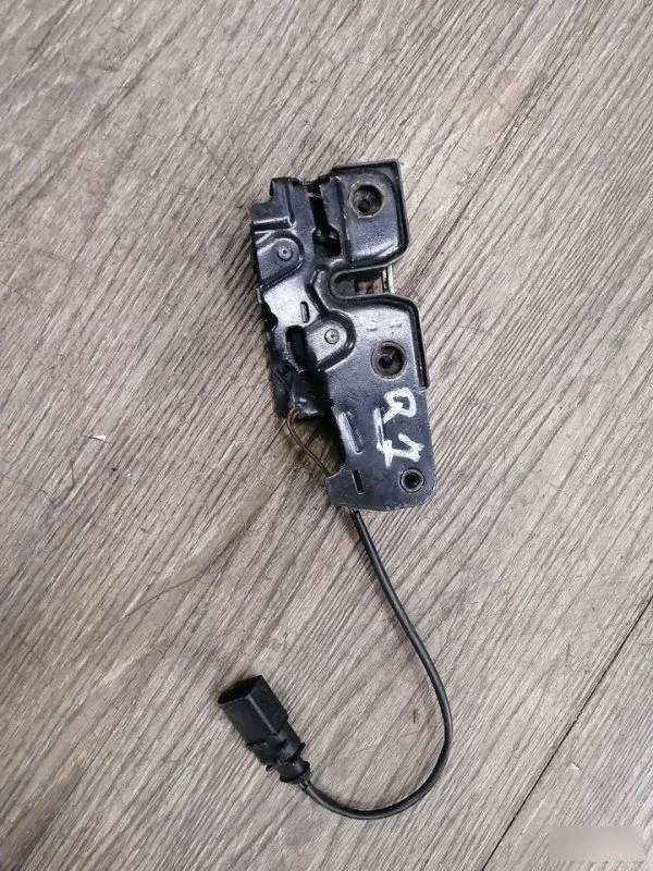 Замок капота Audi Q7 2007-2012 4L