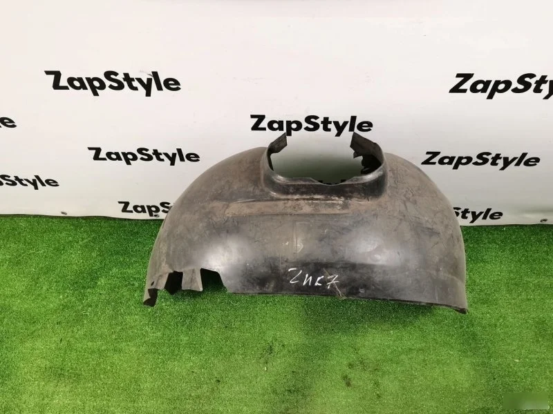 Подкрылок Ford Focus 2