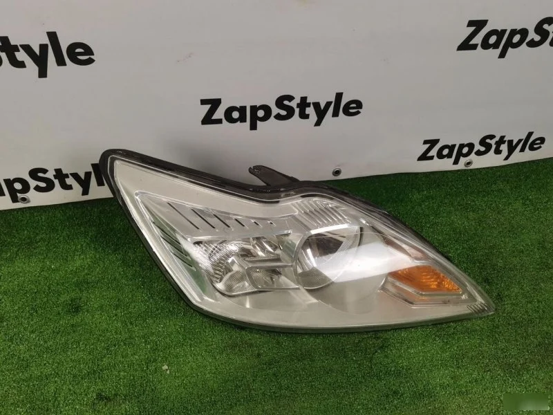 Фара Ford Focus 2
