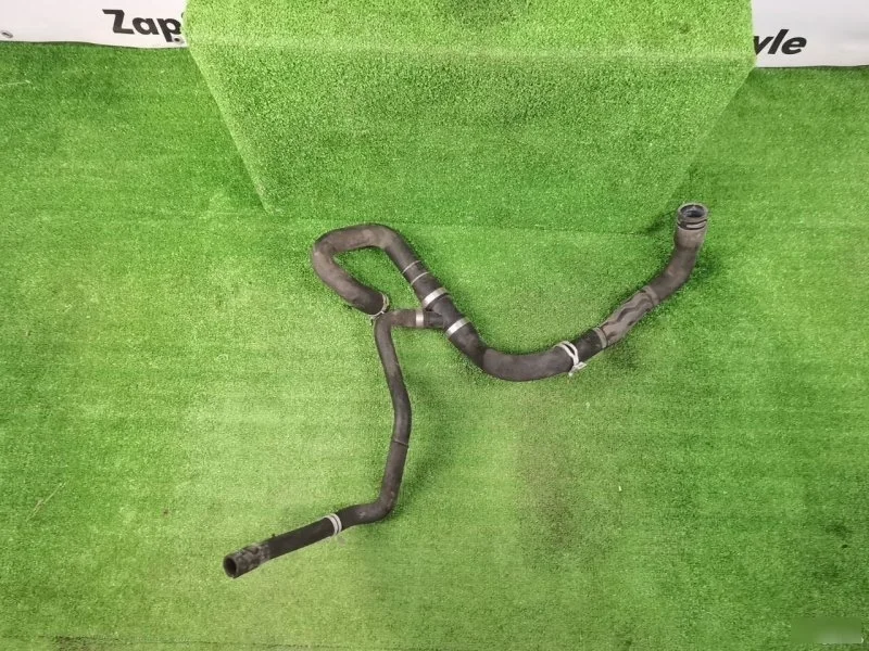 Шланг радиатора нижний Ford Focus 2