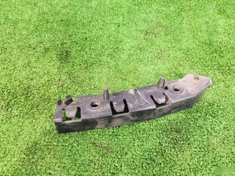 Кронштейн бампера Ford Focus 3