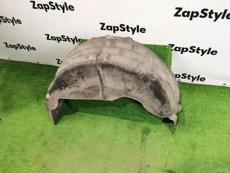 Подкрылок Ford Focus 3