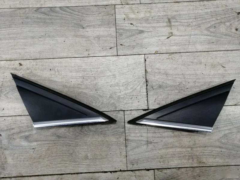 Треугольник зеркала Ford Focus 3