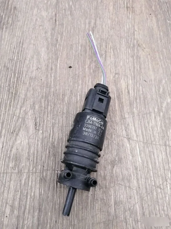 Мотор омывателя Ford Kuga 2