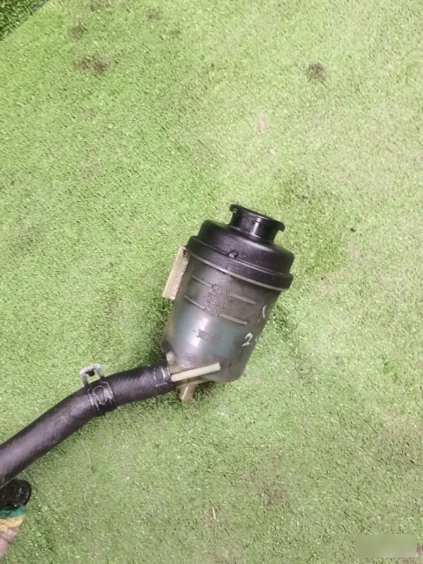 Бачок гур Ford Mondeo 4 2006