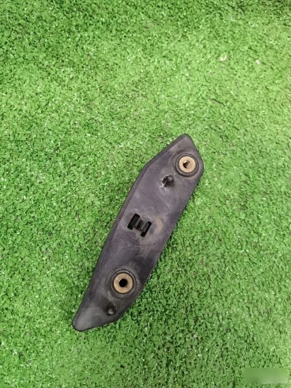 Кронштейн бампера Ford Mondeo 4