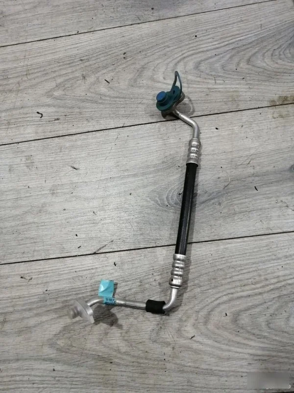 Трубка кондиционера Ford Mondeo 4