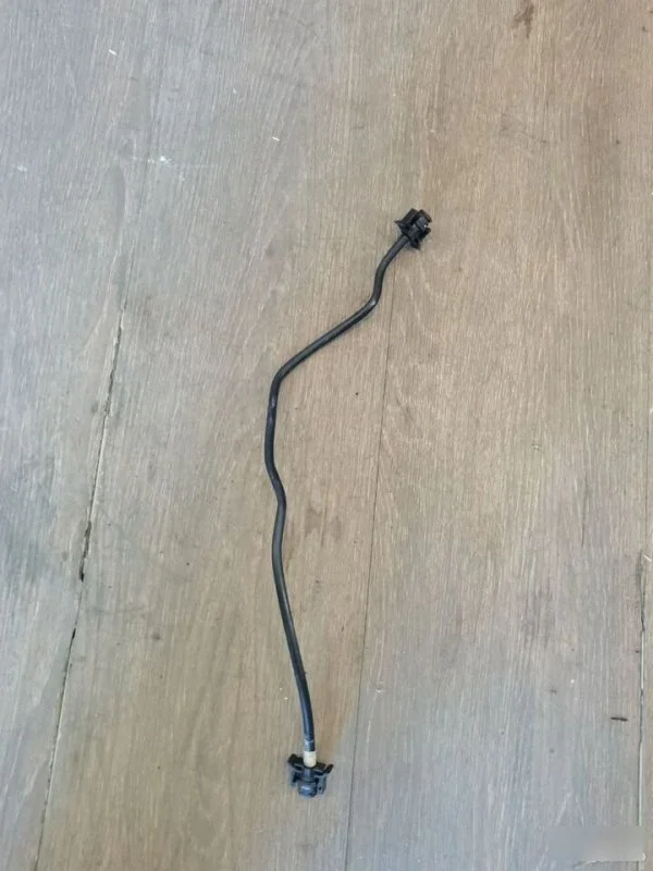 Трубка системы охлаждения Ford Mondeo 4