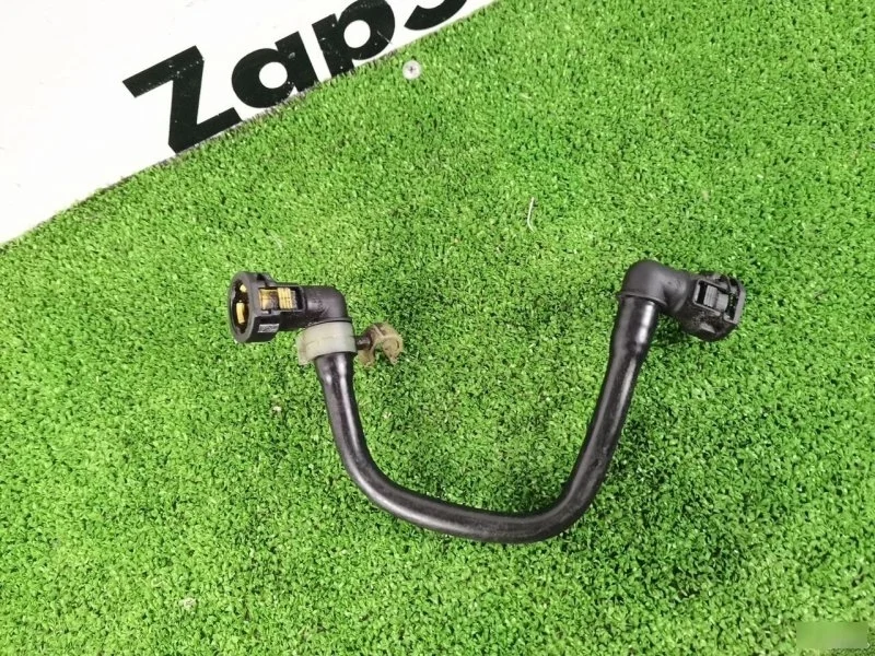 Шланг радиатора масляного Ford Mondeo 4