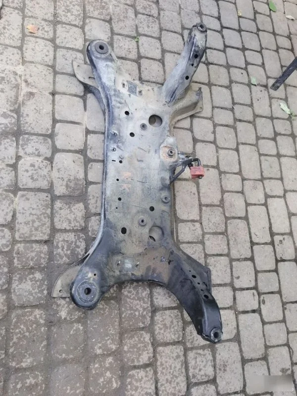 Подрамник Ford Transit Custom 2014