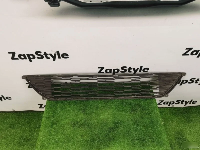 Решетка бампера Kia ceed