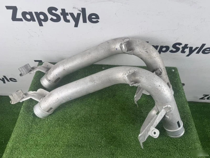 Патрубок интеркулера Volvo S60