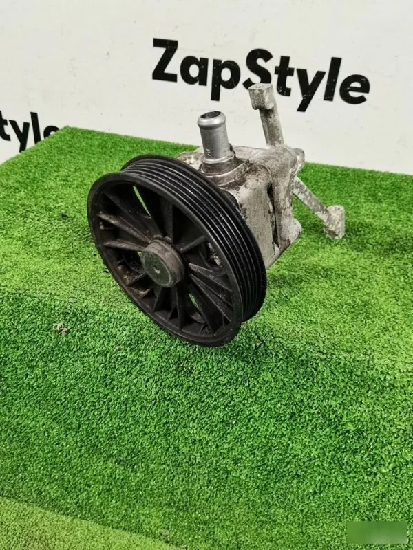 Насос гур Volvo XC90