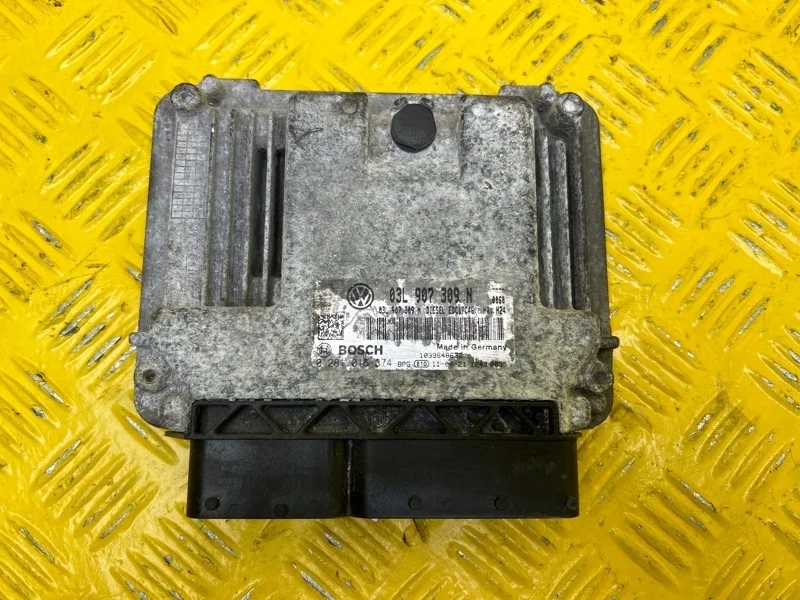 Блок управления двигателем Volkswagen Passat 7 2011 03L906018BF360 B7 2.0 CFFB