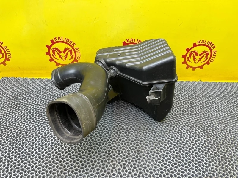 Резонатор воздушного фильтра Honda Accord 8 2010 17230RL2G00 2.0 R20A3