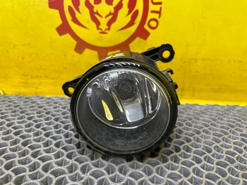 Фара противотуманная Land Rover Freelander 2 2007 LR001587 2.2 EFI TC DW12