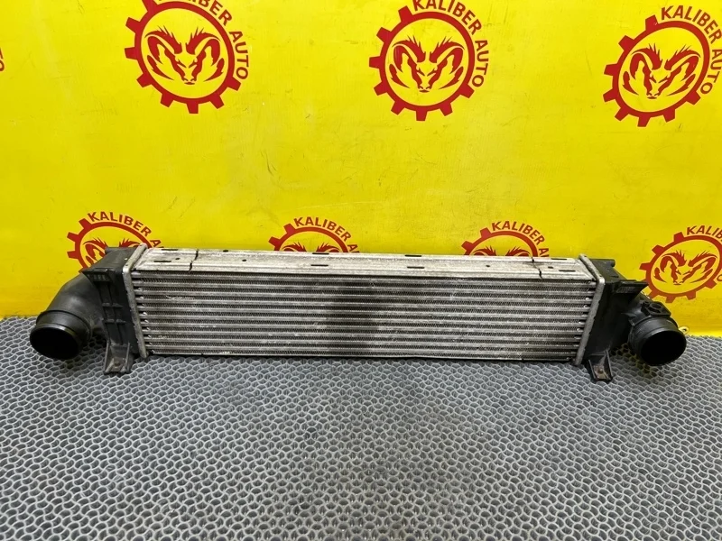 Интеркулер LAND ROVER Freelander 2 2007 LR009802 2.2 EFI TC DW12