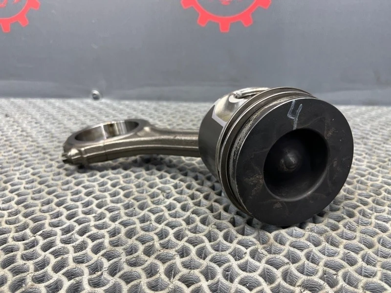 Поршень шатун Volkswagen Touareg 2006 059107065BJ 3.0 BKS