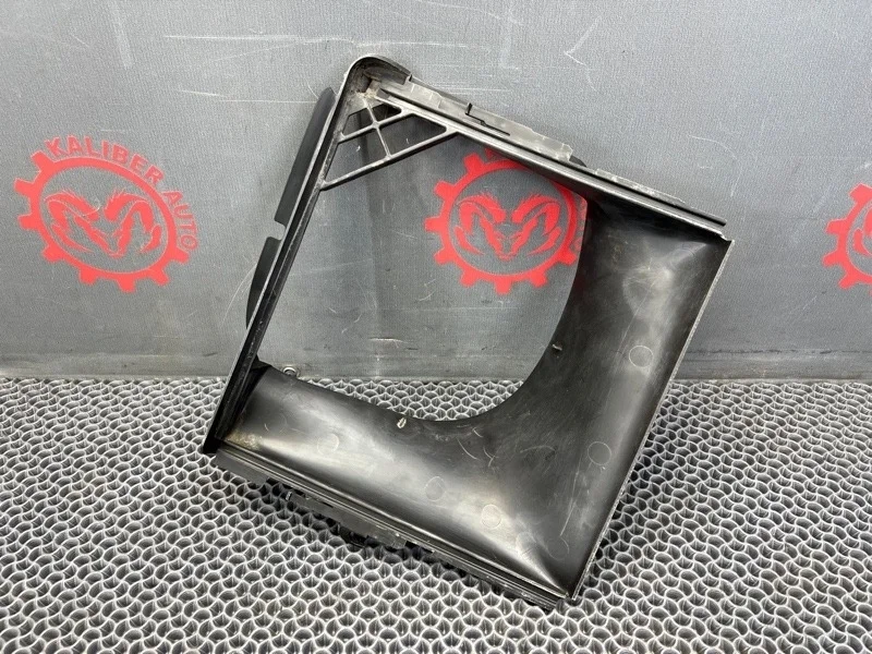 Воздуховод интеркулера Volkswagen Touareg 2005 7L0117339 7LA 2.5 BAC, левый