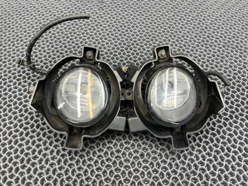 Фара противотуманная Nissan Qashqai 2007 B6A558990A J10 1.5 K9K