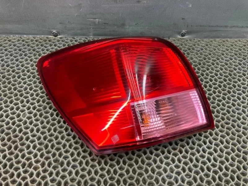 Фонарь Nissan Qashqai 2007 26555JD000 J10 1.5 K9K, задний левый