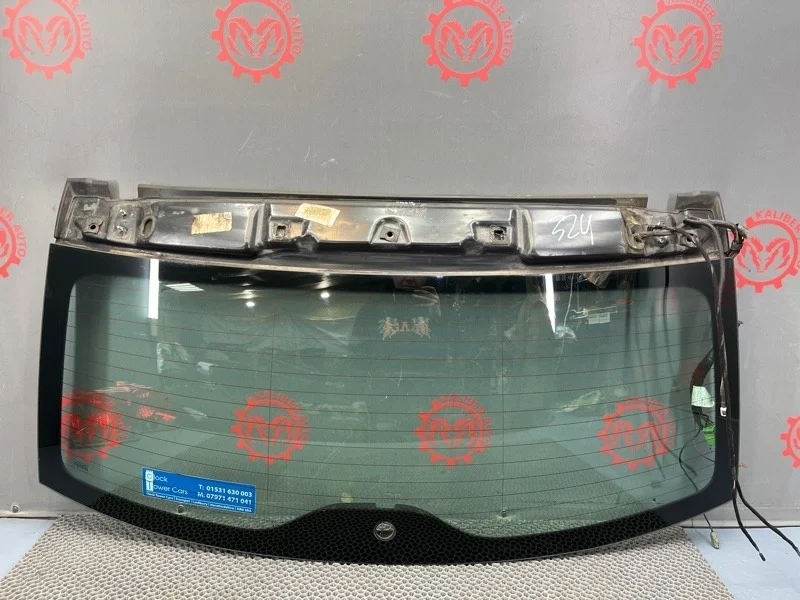 Стекло крышки багажника Volkswagen Touareg 2006 7L6845211BG 7LA 2.5 BAC