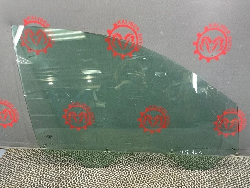 Стекло двери Volkswagen Touareg 2006 7L0845202F 7LA 2.5 BAC, переднее правое