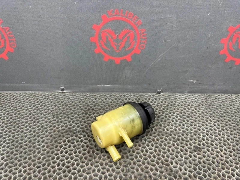 Бачок гидроусилителя Hyundai Grand Starex/H1 2010 571504H000 2.5 D4CB