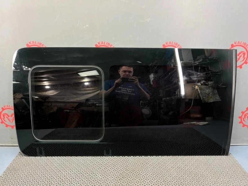 Стекло двери Hyundai Grand Starex/H1 2010 878104H010 2.5 D4CB, заднее левое