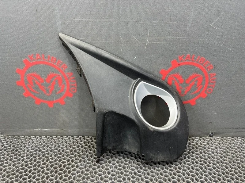 Накладка противотуманной фары Volkswagen Touareg 2007 7L6853663H 7L6 3.0 BKS, передняя левая