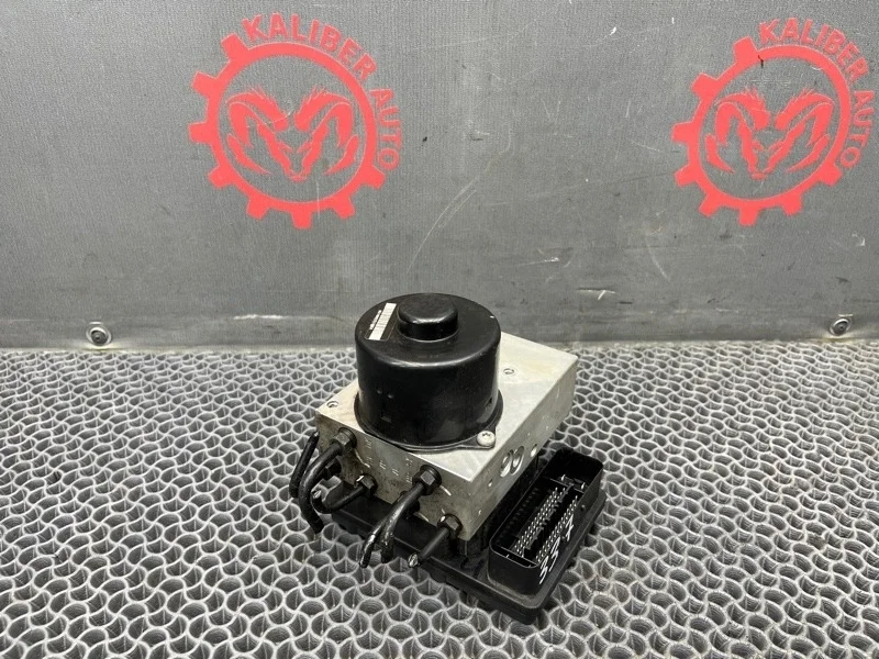 Блок abs Volkswagen Touareg 2005 7L0614111H 7LA 3.2 BMV