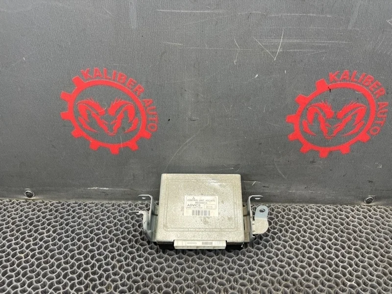 Блок управления круиз-контролем Mitsubishi Pajero 4 2007 8633A014 V98W 4M41