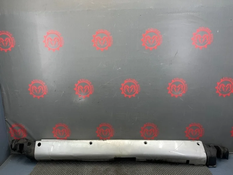 Бампер Mercedes Benz V-Class 2008 A63988005719999 W-639 646.980