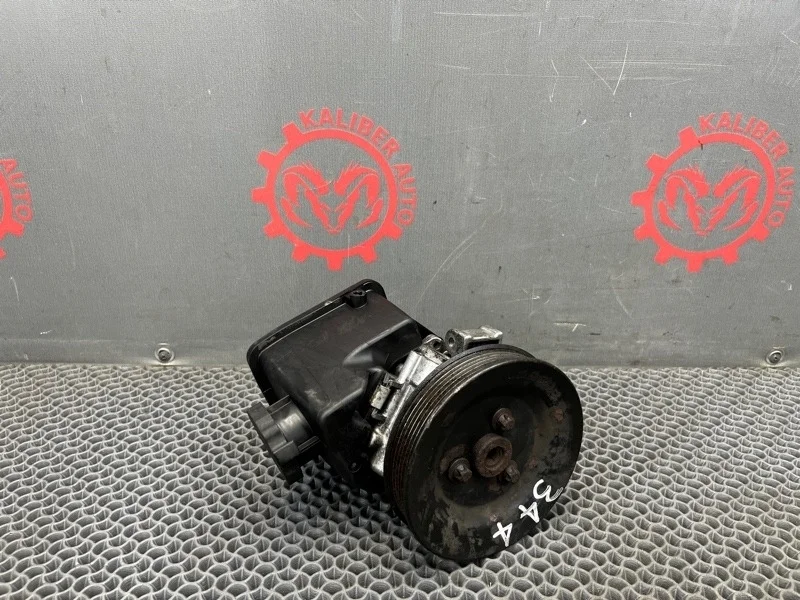 Насос гидроусилителя Mercedes-Benz V-Class 2008 A0034667201 W-639 646.980