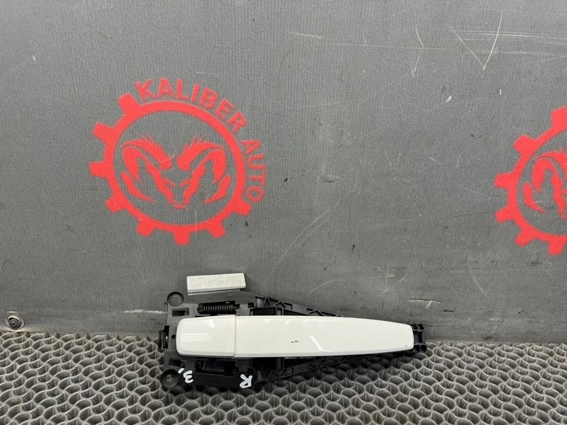 Ручка двери Opel Insignia 2011 13503116 1G A20DTH, задняя правая