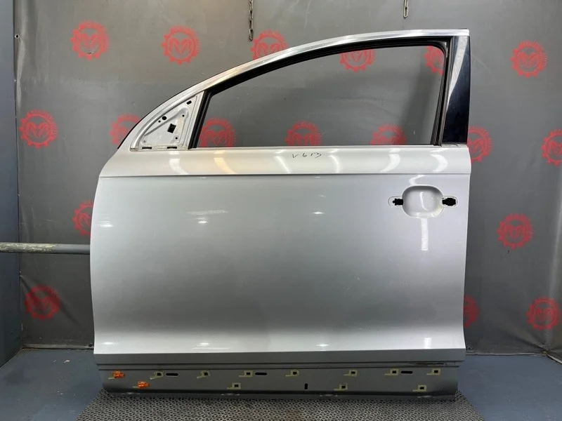 Дверь Audi Q7 2007 4L0831051A 3.0 BUG, передняя левая