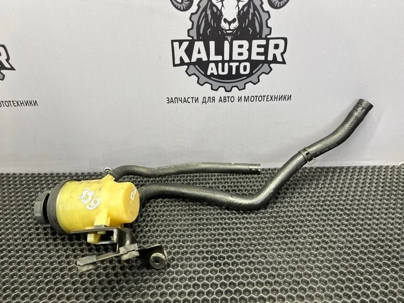 Бачок гидроусилителя Hyundai Grand Starex/H1 2010 571504H000 2.5 D4CB