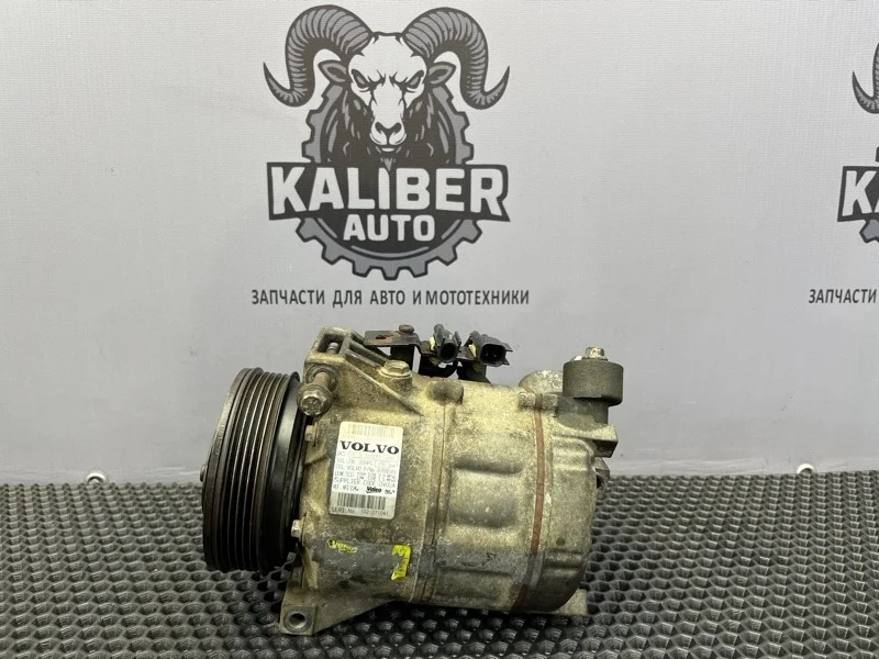 Компрессор кондиционера Volvo XC70 2008 36001373 2.4 D5244T4