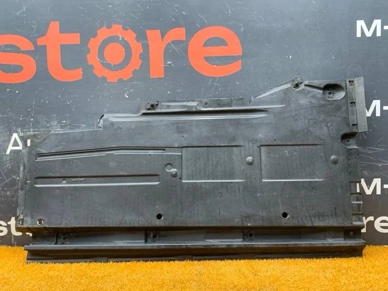 Защита днища кузова Audi A4 2009 8K0825208D B8/8K CDH, правая